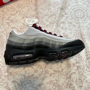 Nike Air Max 95 Dark Beetroot OG  Black Pearl Grey US Men 6.5 US Women size 8